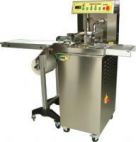 Линии по глазировке и декорированию изделий шоколадом